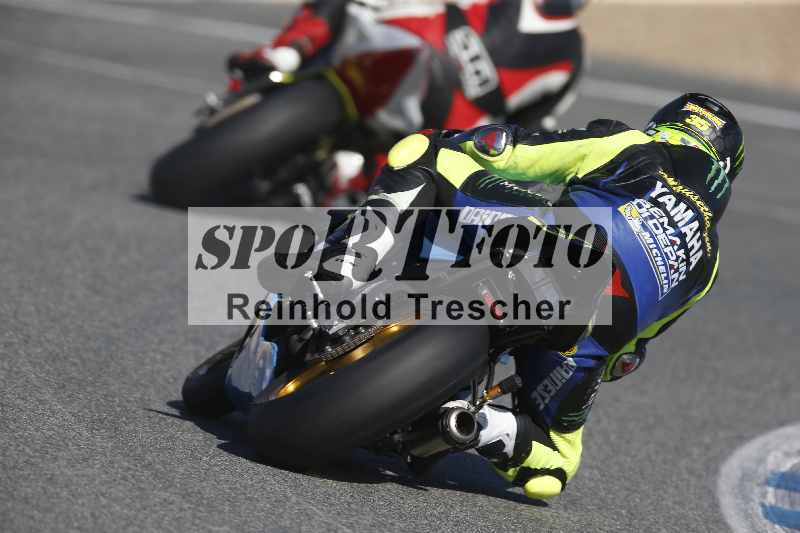 /Archiv-2024/01 26.-28.01.2024 Moto Center Thun Jerez/Gruppe gruen-green/backside